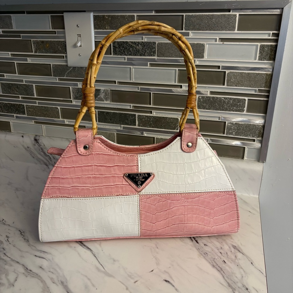 Vintage shoulder hand bag croc embossed bamboo handles pink white designer insp